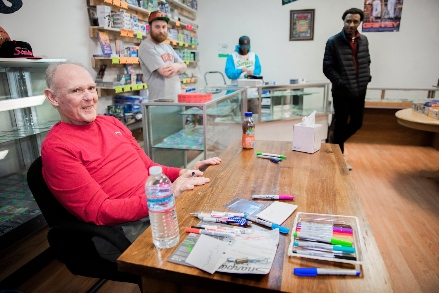George Karl, who was inducted the Naismith Memorial Basketball Hall of Fame in 2022, smiles while answering questions about his career and signing autographs on Friday at Keiper’s Cards in Centralia.